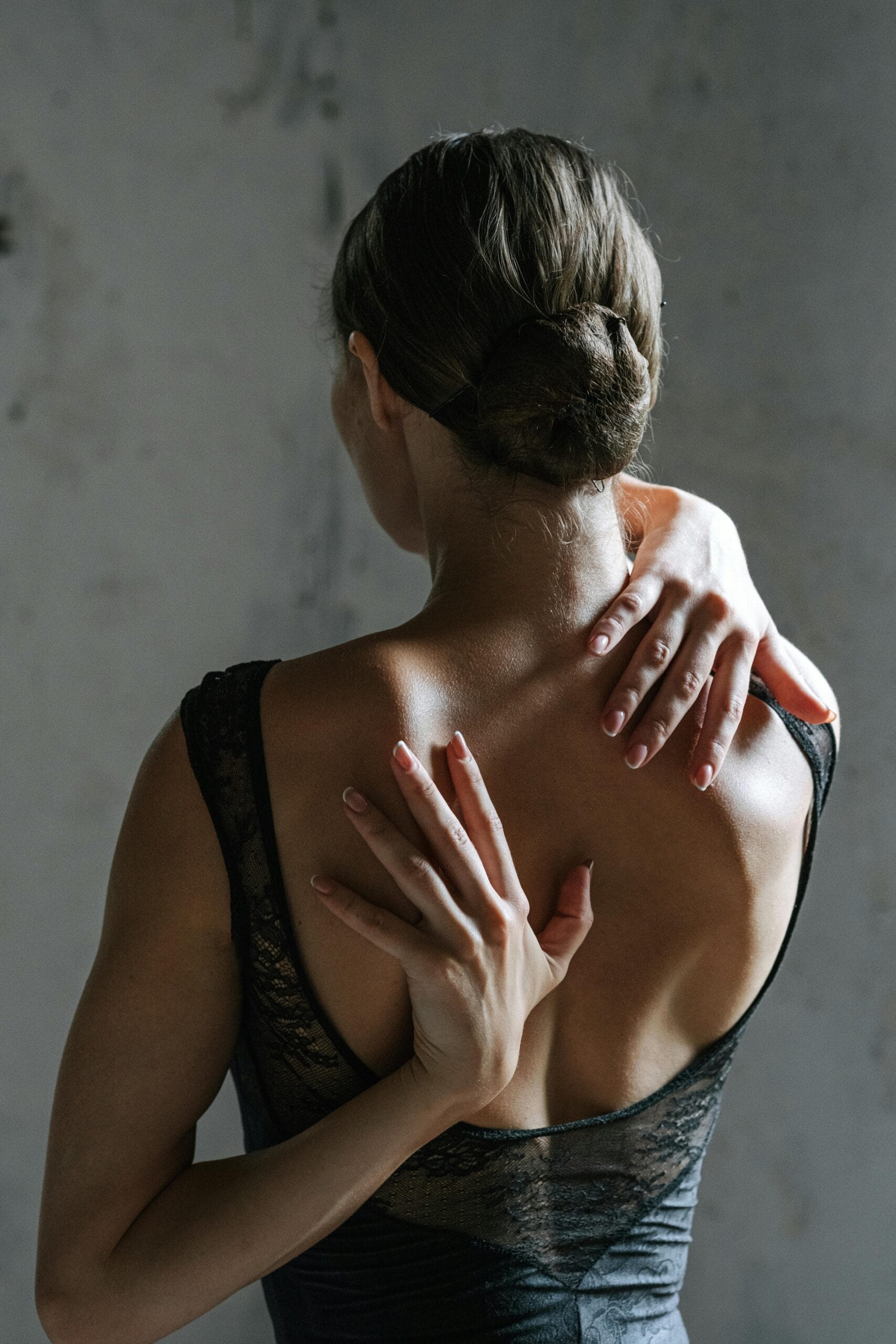 How Hormone Replacement Therapy Can Alleviate Menopause Symptoms